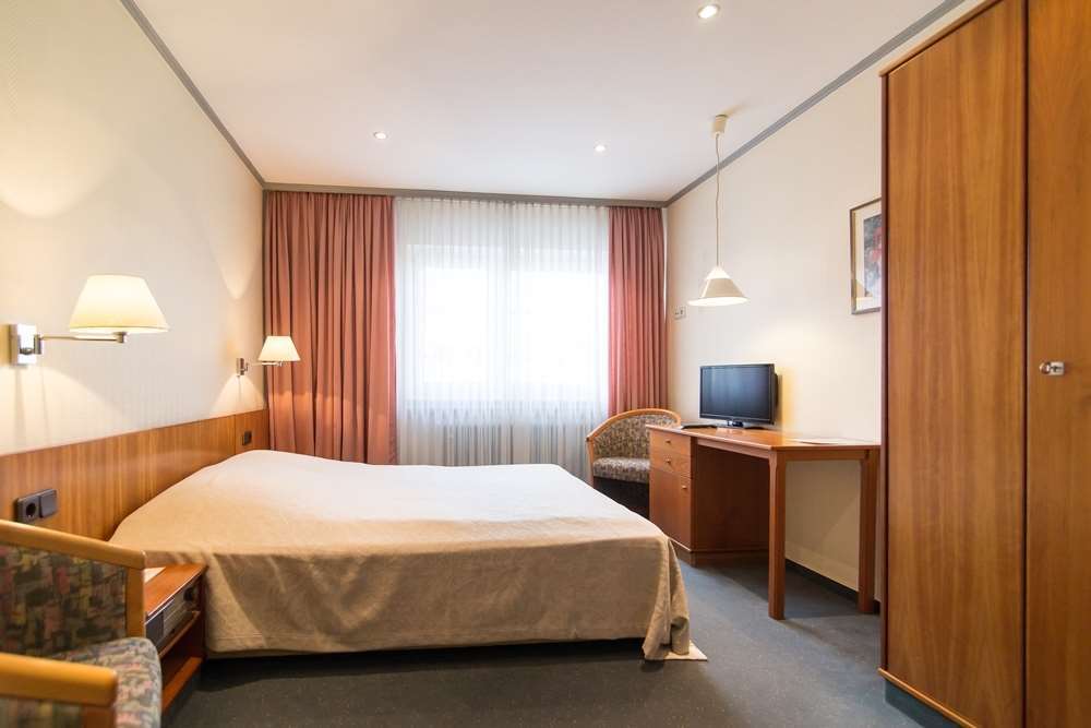 Hotel Klein Frankfurt Frankfurt am Main Bilik gambar